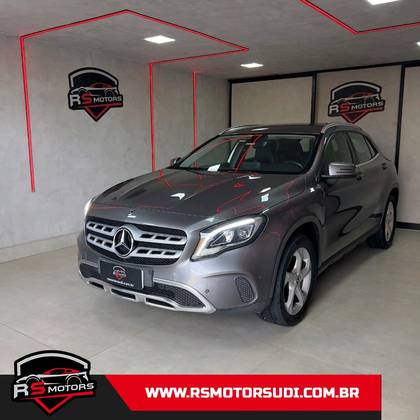 MERCEDES-BENZ GLA 200 1.6 CGI FLEX ADVANCE 7G-DCT MERCEDES-BENZ GLA 200 1.6 CGI FLEX ADVANCE 7G-DCT